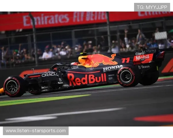 F1赛季最新动态：红牛车队再度强势领先，梅赛德斯迎接挑战